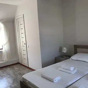 Akbulak Konukevi